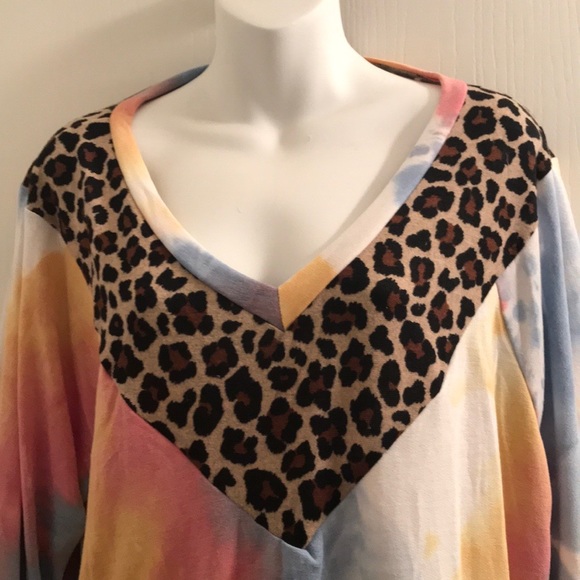 (3X) Plus Size Tie Dye Pastel Rainbow Sweater - Picture 4 of 7